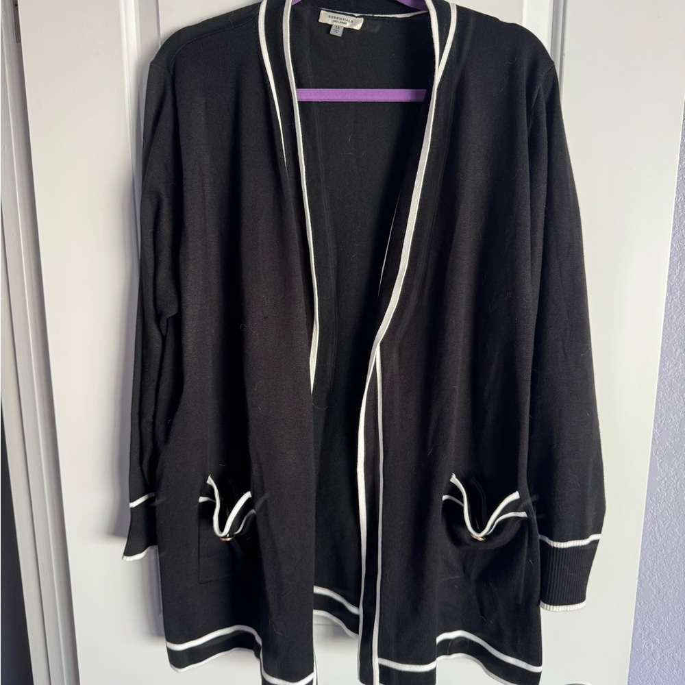 ESSENTIALS, blk/wht, light cardigan, worn 1x, XL/1X